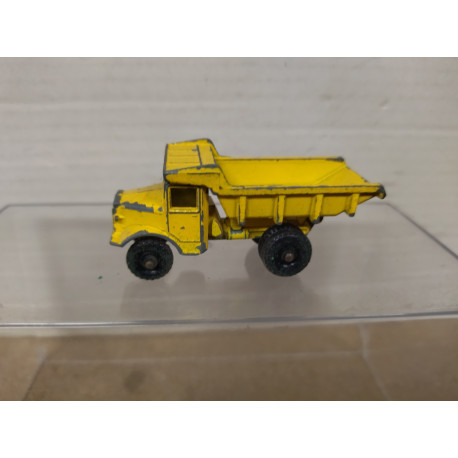 EUCLID DUMP TRUCK LESNEY 6 (2) 1:108/apx 1:64 MATCHBOX NO BOX