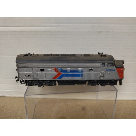 LOCOMOTORA AMTRAK 109