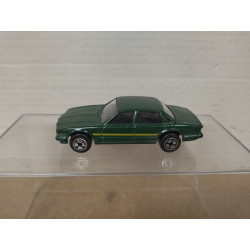 JAGUAR XJ40 GREEN apx 1:64 CORGI NO BOX