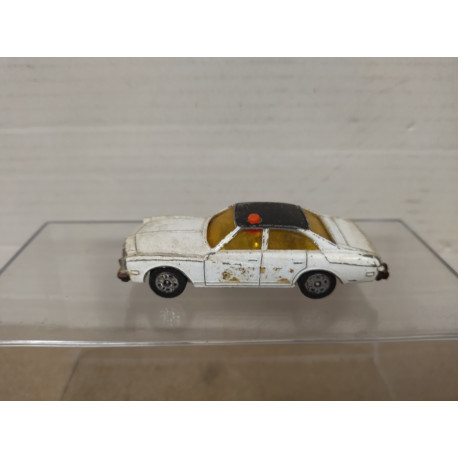 BUICK REGAL POLICE KOJAK (1) apx 1:64 CORGI JUNIORS NO BOX