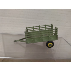 REMOLQUE/TRAILER FARM apx 1:64 HUSKY NO BOX