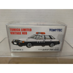 NISSAN LEOPARD TR-X POLICE JAPAN 1:64 TOMICA LIMITED ViNTAGE NEO LV-N04a