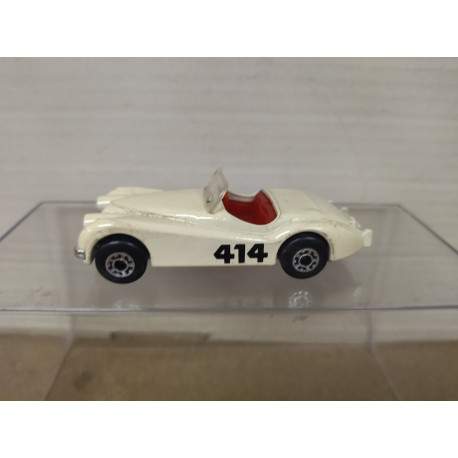 JAGUAR XK120 WHITE MB22 1:57/apx 1:64 MATCHBOX NO BOX