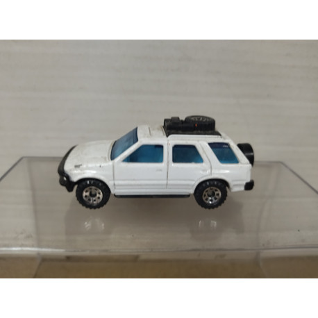 VAUXHALL FRONTERA WHITE (OPEL FRONTERA) MB59 1:62/apx 1:64 MATCHBOX NO BOX