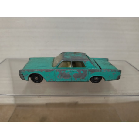 LINCOLN CONTINENTAL BLUE LESNEY 31 1:74/apx 1:64 MATCHBOX NO BOX