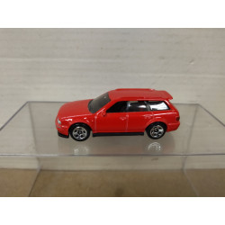 AUDI RS 2 AVANT 1994 RED 1:64 HOT WHEELS NO BOX