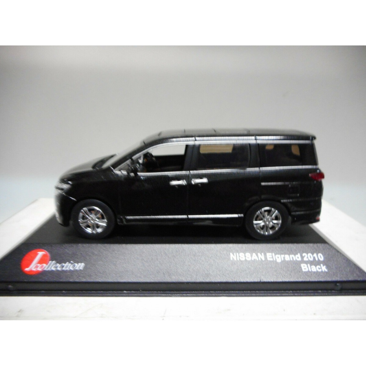 NISSAN ELGRAND 2010 BLACK JCOLLECTION JC208 1:43 - BCN STOCK CARS