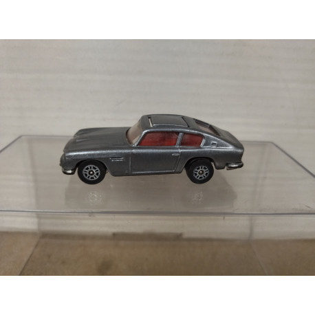 ASTON MARTIN DB6 JAMES BOND 007 (1) apx 1:64 CORGI NO BOX