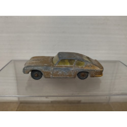ASTON MARTIN DB6 DESGUACE apx 1:64 HUSKY NO BOX