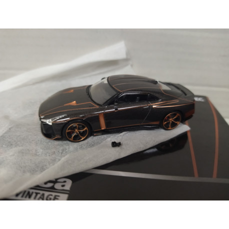 NISSAN GT-R50 by ITALDESIGN (DEFECTUOSO) 1:64 TOMICA LIMITED VINTAGE NEO