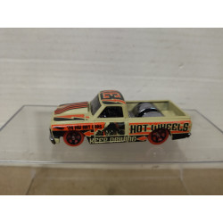 CHEVROLET C-10 1967 PICKUP ART CARS 1:64 HOT WHEELS NO BOX