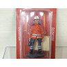 BOM 184 BOMBERO/FIREFIGHTER 2006 AMBULANCE GERMANY 1:32 DelPRADO FIGURES