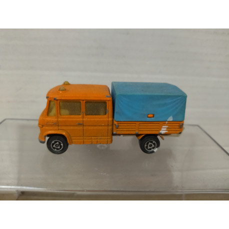 MERCEDES-BENZ TRAX PUBLICS ORANGE 1:76/apx 1:64 MAJORETTE 233 NO BOX