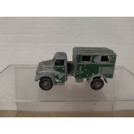 AUSTIN MK.2 RADI0 TRUCK MILITARY LESNEY 68 (3) 1:87/apx 1:64 MATCHBOX NO BOX