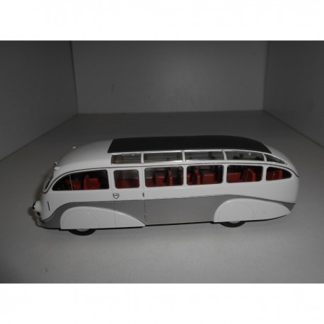 MERCEDES-BENZ LO3100 1939 AUTOBUS & AUTOCARES 1:43 HACHETTE IXO