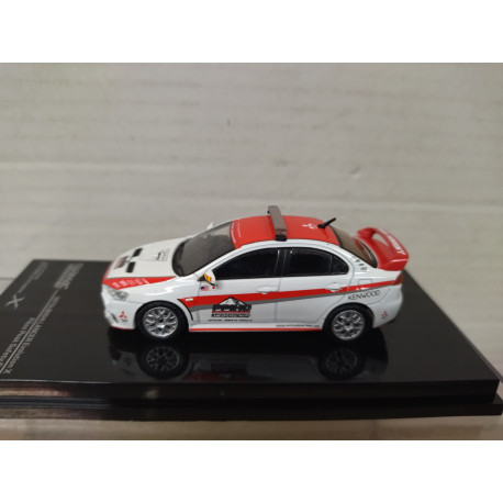 MITSUBISHI LANCER EVO X SAFETY CAR PIKES PEAK 1:64 TARMAC