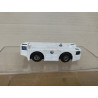 INTERNATIONAL AIRPORT TOWING TRACTOR /apx 1:64 WELLY NO BOX