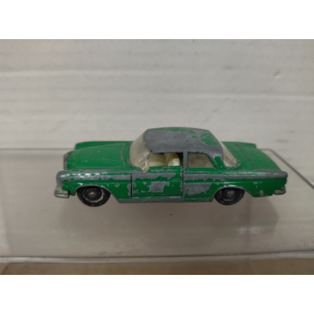 MERCEDES W112 300 SE COUPE GREEN LESNEY 46 (2) 1:66/ apx 1:64 MATCHBOX NO BOX