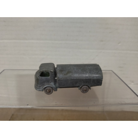 KARRIER REFUSE COLLECTOR LESNEY 38 1:87/apx 1:64 MATCHBOX NO BOX