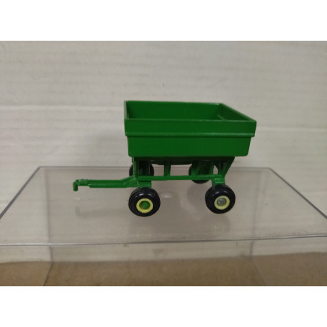 JOHN DEERE WAGON TRACTOR ERTL NO BOX