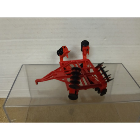 MULCHTILL RIPPER DISK RED ERTL NO BOX