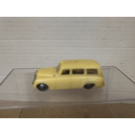 MERCEDES-BENZ 180 BINZ AMBULANCE (2 1:60/apx 1:64 SIKU V71 PLASTIC NO BOX