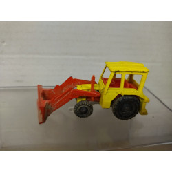 MASSEY FERGUSON TRACTOR w/ANGLEDOZER apx 1:64 CORGI JUNIORS NO BOX