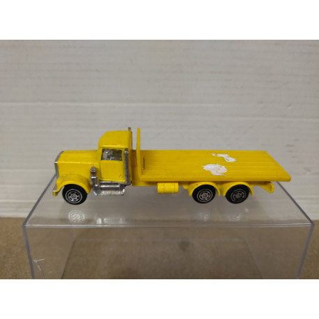 KENWORTH FLATBED TRUCK YELLOW apx 1:64 CORGI NO BOX