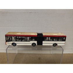 AUTOBUS ARTICULADO TMB TRANSKIT 1:87 H0 SIKU DESGUACE/SUCIO/NO BOX
