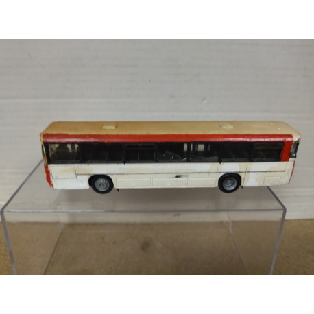 AUTOBUS TMB TRANSKIT 1:87 H0 SUCIO/NO BOX