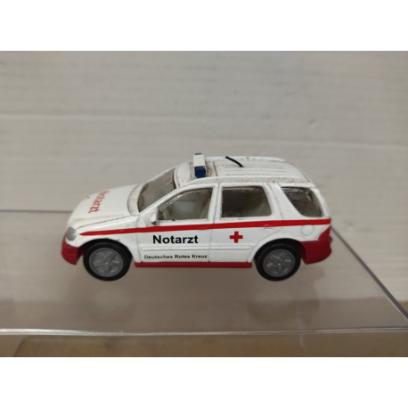 MERCEDES-BENZ W163 ML320 NOTARZT (2) 1:55/apx 1:64 SIKU 1414 NO BOX