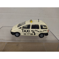 VOLKSWAGEN SHARAN TAXI 1:55/apx 1:64 SIKU 1360 NO BOX