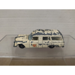 MERCEDES-BENZ BINZ AMBULANCE LESNEY 3 (1) 1:69/apx 1:64 MATCHBOX NO BOX