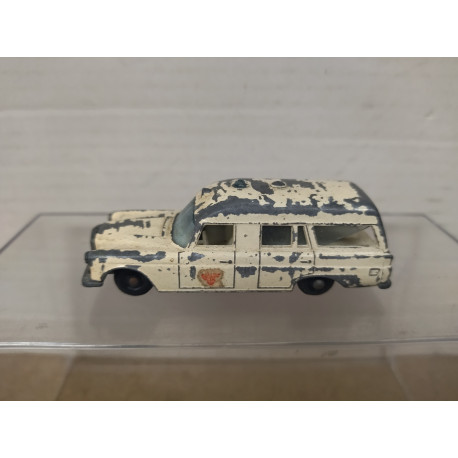 MERCEDES-BENZ BINZ AMBULANCE LESNEY 3 (1) 1:69/apx 1:64 MATCHBOX NO BOX