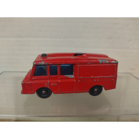 LAND ROVER FIRE TRUCK KENT LESNEY 57 (3) 1:77/apx 1:64 MATCHBOX NO BOX