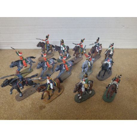 LOTE 15 FIGURAS CABALLERIA NAPOLEONICA 25mm/apx 1:72 DeLPRADO