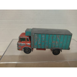 GMC REFRIGERATOR TRUCK RED LESNEY 44 (2) 1:86/apx 1:64 MATCHBOX NO BOX