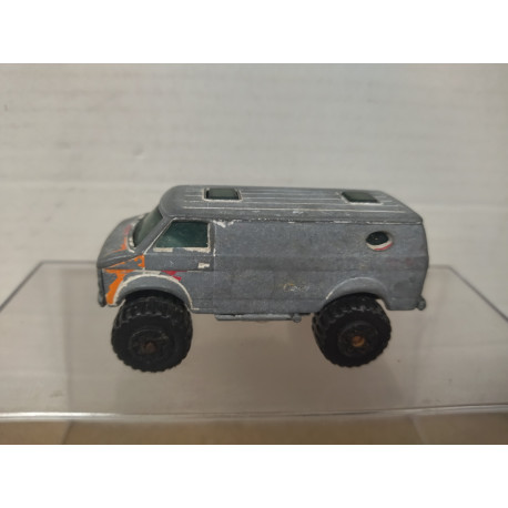 CHEVROLET VAN CHEVY SUPERFAST 68 (1) 1:74/apx 1:64 MATCHBOX NO BOX