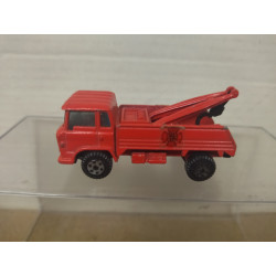 BERNARD TRUCK CRANE/GRUA RED 1:100/apx 1:64 YATMING NO BOX