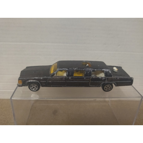 LIMOUSINE (CADILLAC) GREY 1:58/apx 1:64 MAJORETTE NO BOX