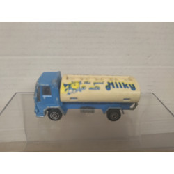 FORD TANKER MILKY 1:100/apx 1:64 MAJORETTE NO BOX