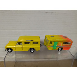 LAND ROVER 109 AMARILLO + CARAVANA apx 1:64 MIRA 165 VINTAGE NO BOX