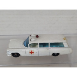 S & S CADILLAC AMBULANCE LESNEY 54 (6) 1:87/apx 1:64 MATCHBOX NO BOX