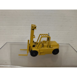 CATERPILLAR CAT B25 LIFT TRUCK/CARRETILLA ELEVADORA 1:87 H0 NZG