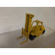 CATERPILLAR CAT B25 LIFT TRUCK/CARRETILLA ELEVADORA 1:87 H0 NZG