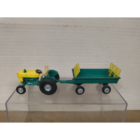 TRACTOR (FORD 5000) + REMOLQUE apx 1:64 GUISVAL NO BOX