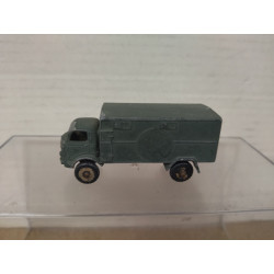 FORD 3-Ton AMBULANCE MILITARY LESNEY 63 1:100/apx 1:64 MATCHBOX NO BOX
