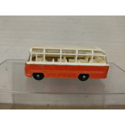 MERCEDES-BENZ COACH ORANGE LESNEY 68 (2) 1:90/apx 1:64 MATCHBOX NO BOX
