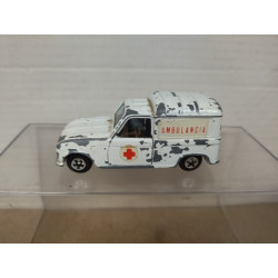 RENAULT 4 FURGONETA AMBULANCIA apx 1:64 MIRA 130 NO BOX