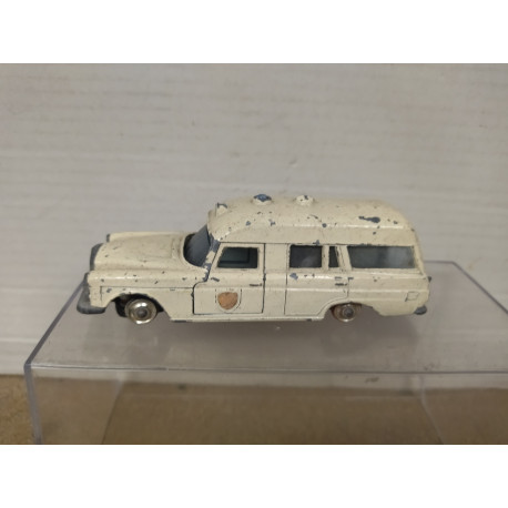 MERCEDES-BENZ AMBULANCE 1:45/apx 1:64 MATCHBOX K-6 KING SIZE NO BOX